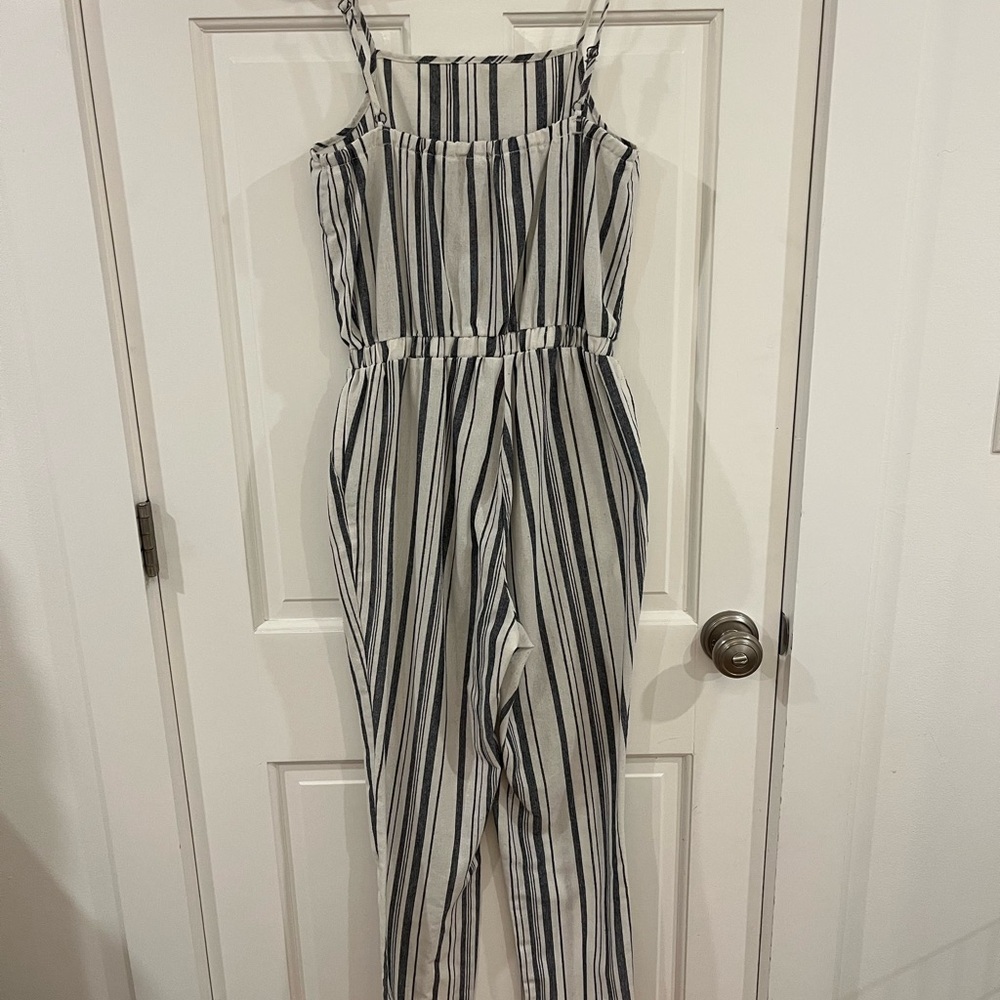 Linen Blend Navy & white jumpsuit - Picture 3 of 3